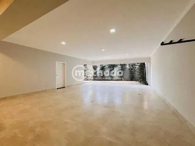 Casa com 1900m² 5 quartos e 4 banheiros, à venda ou para alugar, no bairro Loteamento Alphaville Campinas em Campinas