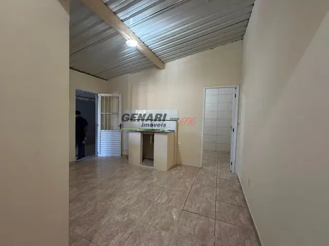 Casa 2 quartos e 1 banheiro, para alugar, no bairro Jardim Morada do Sol em Indaiatuba