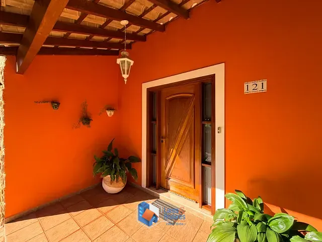 Casa com 1501m² 4 quartos e 5 banheiros, à venda, no bairro Condomínio Haras Paineiras em Salto