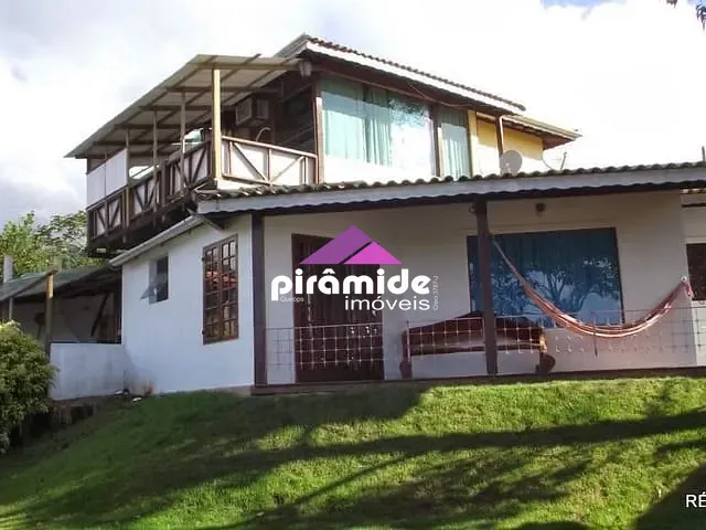 Casa com 560m² 6 quartos e 2 banheiros, à venda, no bairro Barra Velha em Ilhabela