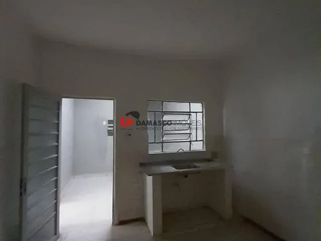 Casa 1 quarto e 1 banheiro, para alugar, no bairro Boa Vista em São Caetano do Sul
