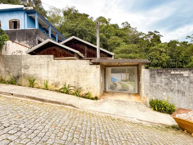 Foto do Casa - Casa para venda em Suíssa com 2 quartos, 92m² | Lares e Andares Imóveis