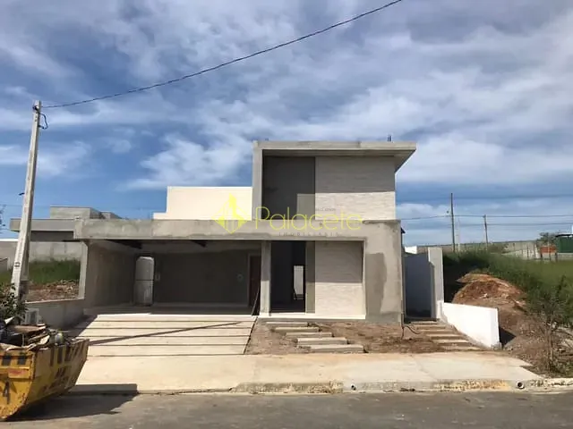 Casa com 277m² 3 quartos e 3 banheiros, à venda, no bairro Caçapava Velha em Caçapava