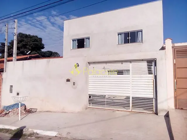 Casa 3 quartos e 2 banheiros, à venda, no bairro Residencial Santa Bárbara em Guaratinguetá