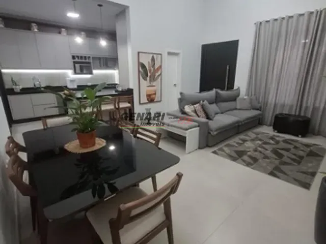 Casa com 200m² 3 quartos e 5 banheiros, à venda, no bairro Jardim Bréscia em Indaiatuba