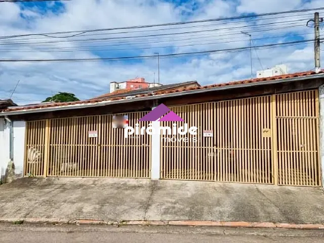 Casa com 235m² 3 quartos e 2 banheiros, à venda, no bairro Parque Industrial em São José dos Campos