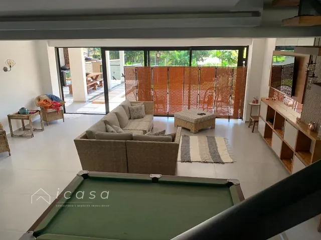 Casa com 1000m² 5 quartos e 2 banheiros, para alugar, no bairro Santa Rita em Ubatuba