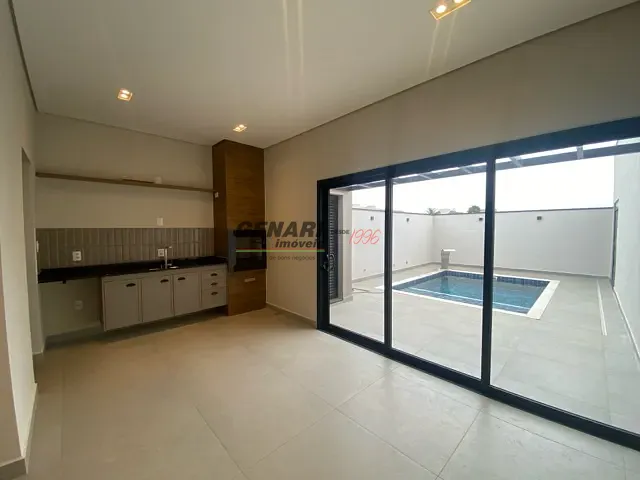 Casa com 300m² 3 quartos e 5 banheiros, à venda, no bairro Residencial London Park em Indaiatuba