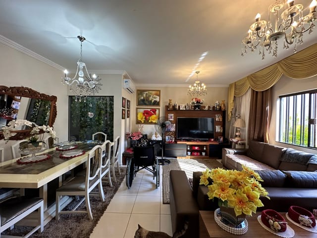 Foto do Casa - Casa à venda 3 Quartos, 2 Suites, 2 Vagas, 300M², Jardim Guararapes, Londrina - PR | Londrina Cred Imóveis