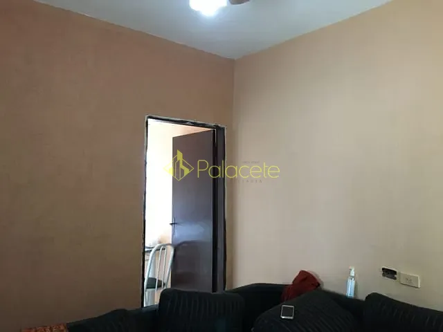 Casa com 400m² 2 quartos e 1 banheiro, à venda, no bairro Pq. Nossa Sra da Glória em Tremembé