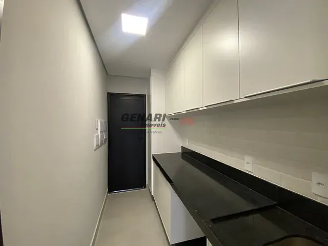 Casa com 300m² 3 quartos e 5 banheiros, à venda, no bairro Residencial Evidências em Indaiatuba