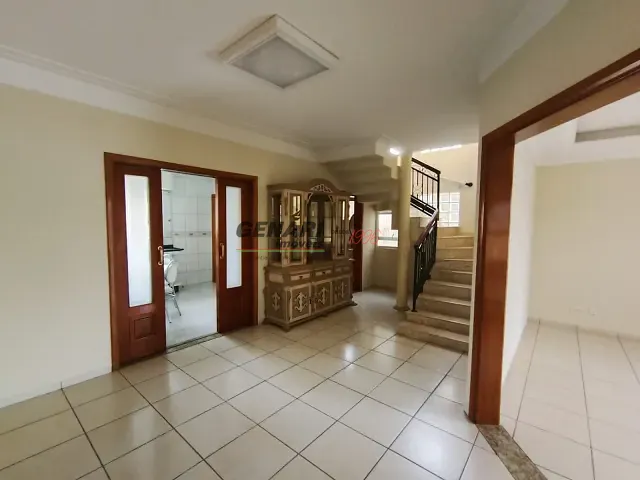 Casa com 300m² 5 quartos e 4 banheiros, à venda ou para alugar, no bairro Jardim Esplanada em Indaiatuba