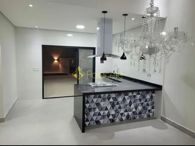 Casa 3 quartos e 3 banheiros, à venda, no bairro Parque São Cristóvão em Taubaté