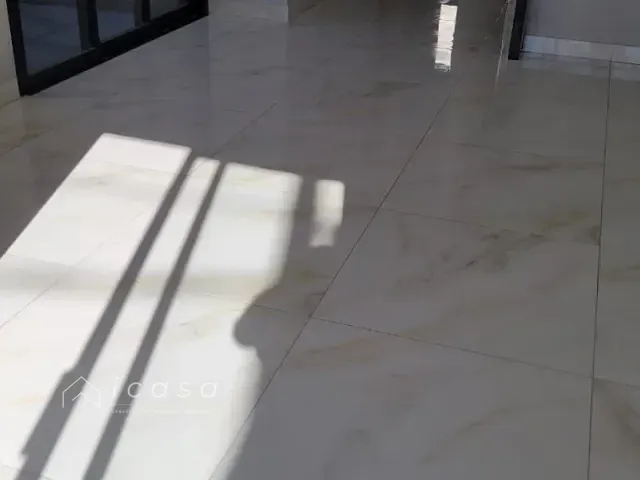 Casa com 168m² 3 quartos e 2 banheiros, à venda, no bairro Loteamento Portal Santa Inês em São José dos Campos