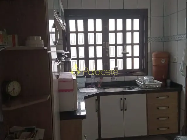 Casa com 253m² 3 quartos e 3 banheiros, à venda, no bairro Residencial Dalla Rosa em Taubaté
