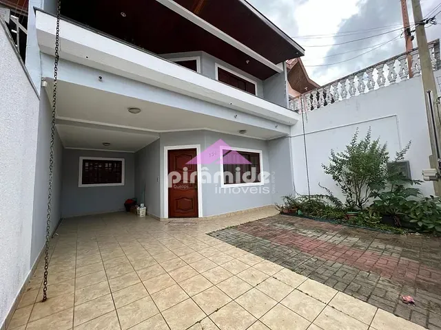Casa com 153m² 4 quartos e 5 banheiros, à venda, no bairro Residencial de Ville em São José dos Campos