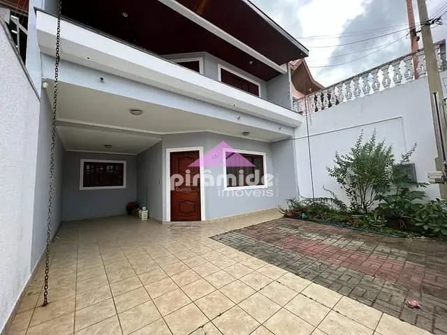 Casa com 153m² 4 quartos e 5 banheiros, à venda, no bairro Residencial de Ville em São José dos Campos