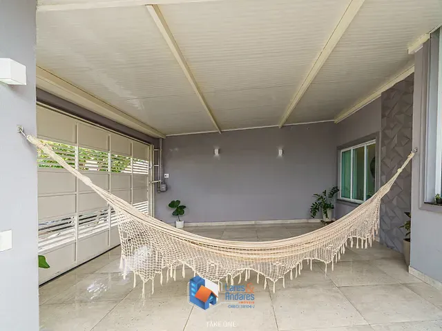 Casa com 200m² 3 quartos e 3 banheiros, à venda, no bairro Jardim dos Lagos em Nova Odessa