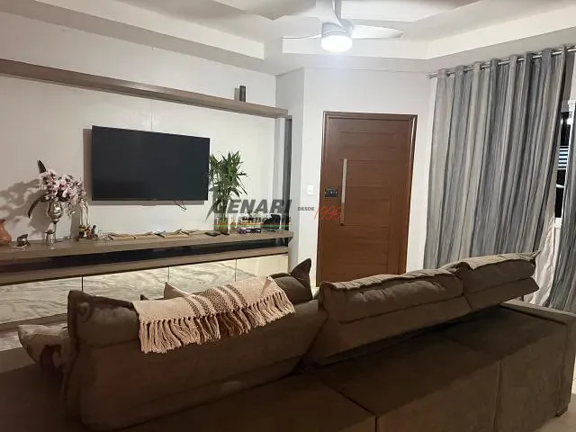 Casa com 250m² 2 quartos e 2 banheiros, à venda, no bairro Jardim dos Colibris em Indaiatuba