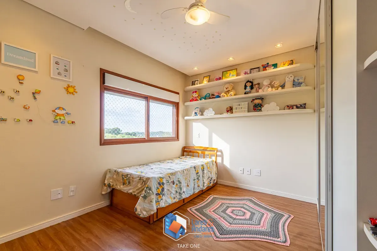 Casa, 3 quartos, 238 m² - Foto 35