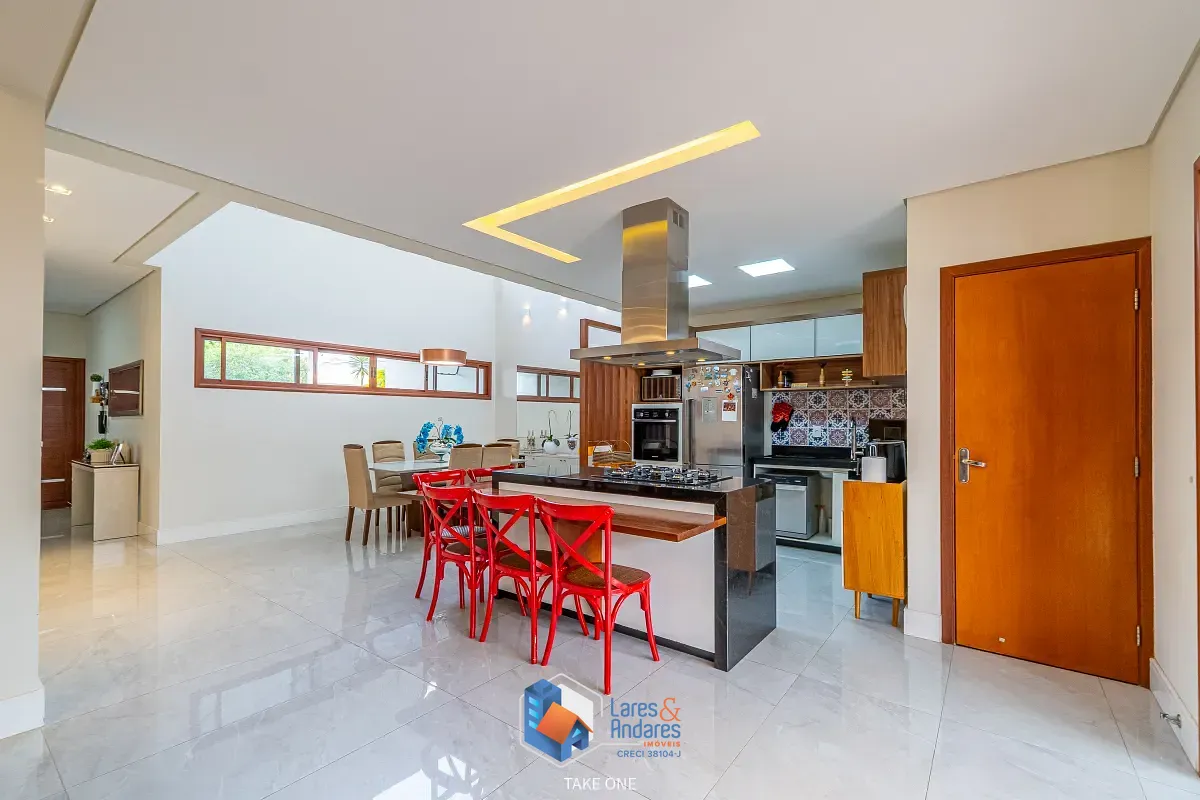 Casa, 3 quartos, 238 m² - Foto 26