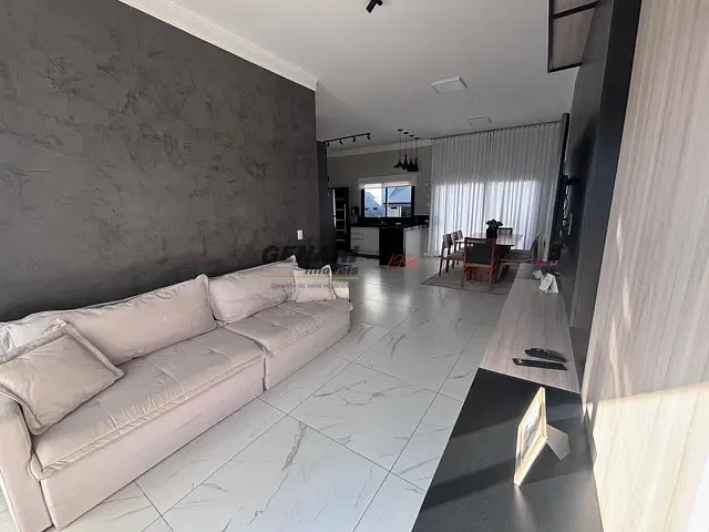 Casa com 320m² 3 quartos e 3 banheiros, à venda, no bairro Jardim Califórnia em Indaiatuba