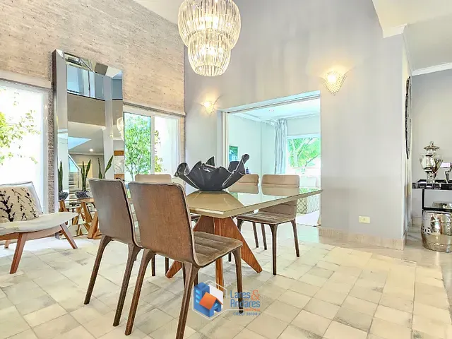 Casa com 420m² 3 quartos e 5 banheiros, à venda, no bairro Tamboré em Santana De Parnaíba