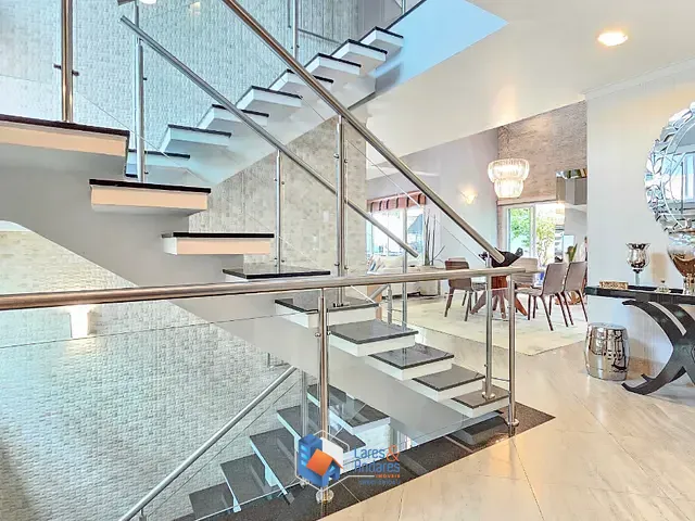 Casa com 420m² 3 quartos e 5 banheiros, à venda, no bairro Tamboré em Santana De Parnaíba