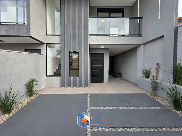 Casa com 174m² 3 quartos e 2 banheiros, à venda, no bairro Ingleses do Rio Vermelho em Florianópolis