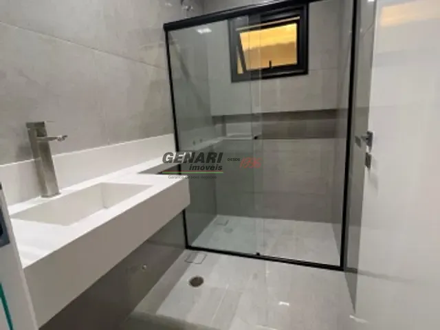 Casa com 150m² 3 quartos e 2 banheiros, à venda, no bairro Parque Barnabé em Indaiatuba