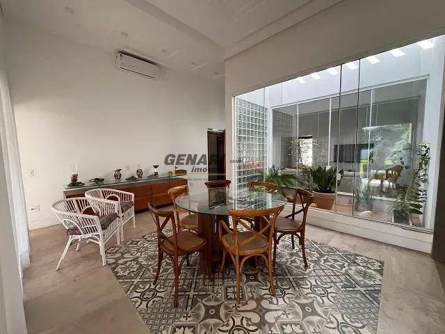 Casa com 1200m² 3 quartos e 5 banheiros, à venda, no bairro Parque Residencial Indaiá em Indaiatuba