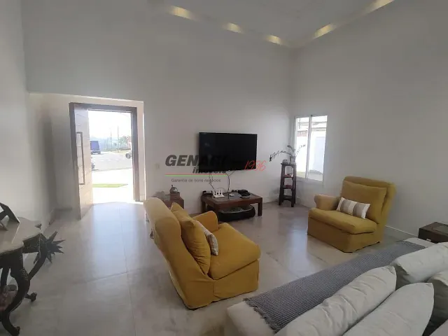 Casa com 1200m² 3 quartos e 5 banheiros, à venda, no bairro Parque Residencial Indaiá em Indaiatuba