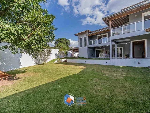 Casa com 511m² 3 quartos e 5 banheiros, à venda, no bairro Gramado em Cotia