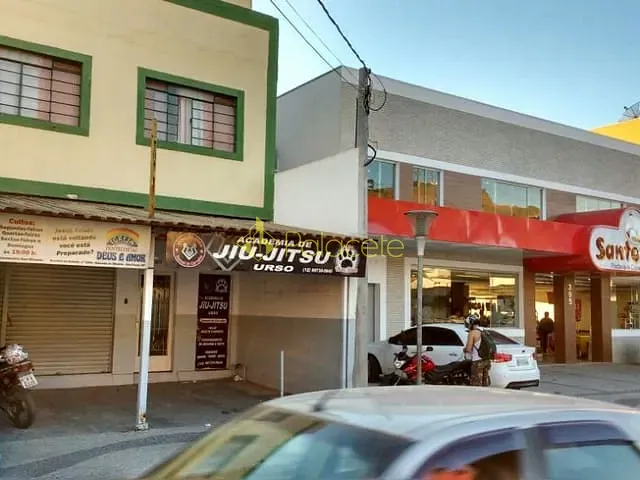 Casa com 129m² 3 quartos e 1 banheiro, à venda, no bairro São Roque em Aparecida