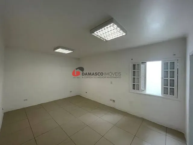 Casa com 490m² 3 quartos e 4 banheiros, à venda, no bairro Osvaldo Cruz em São Caetano do Sul