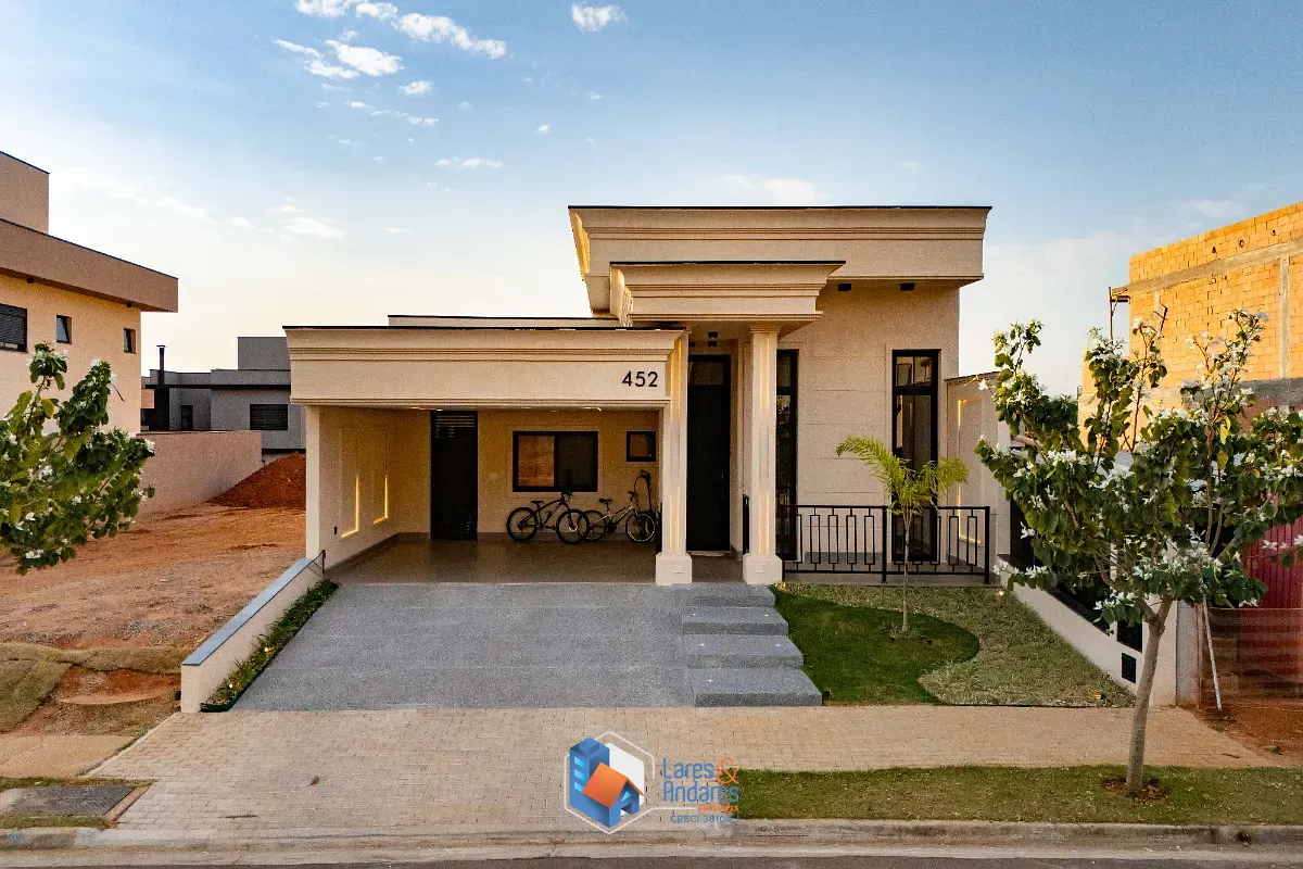 Casa, 4 quartos, 195 m² - Foto 1