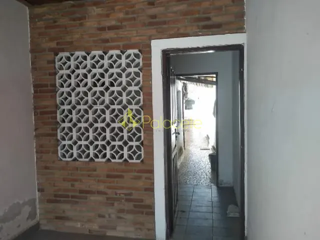 Casa 2 quartos e 1 banheiro, à venda, no bairro Ponte Alta em Aparecida