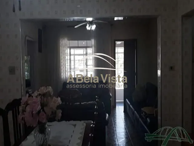 Casa com 278m² 3 quartos e 1 banheiro, à venda, no bairro Centro em Osasco