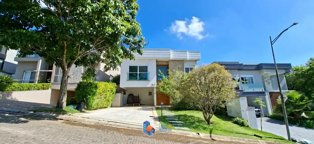 Casa, 4 quartos, 404 m² - Foto 1