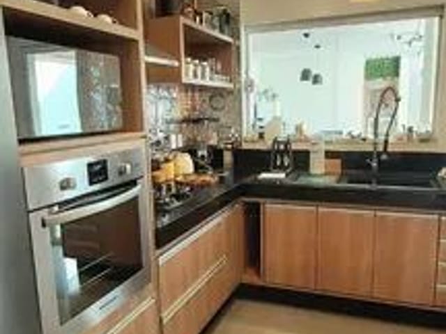 Casa com 250m² 3 quartos e 4 banheiros, à venda, no bairro Centro em Tremembé