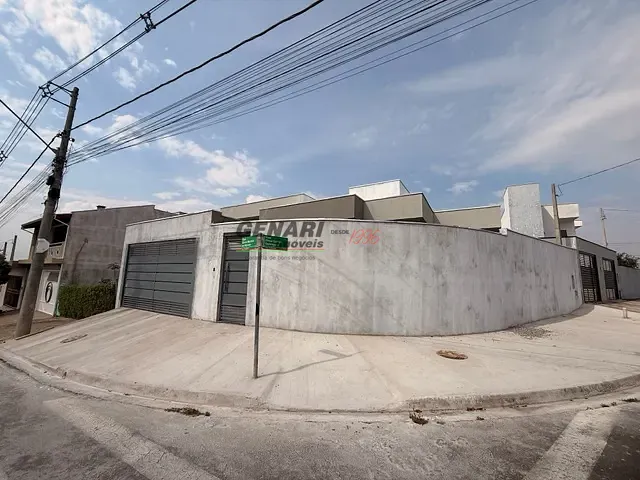 Casa com 155m² 3 quartos e 2 banheiros, à venda, no bairro Jardim Veneza em Indaiatuba