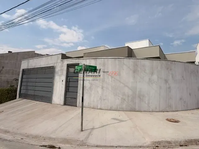 Casa com 155m² 3 quartos e 2 banheiros, à venda, no bairro Jardim Veneza em Indaiatuba