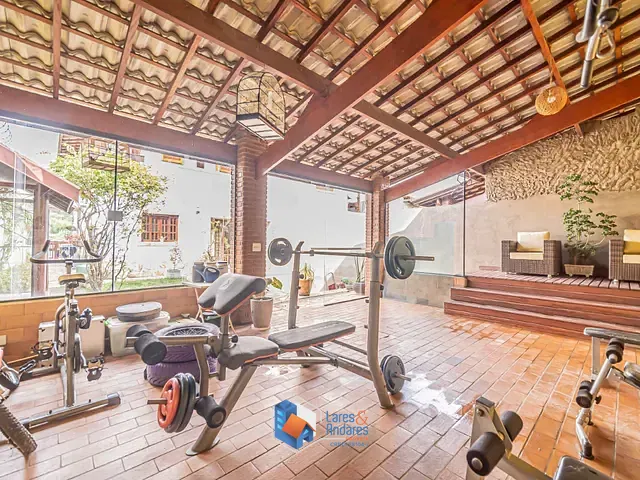 Casa com 250m² 3 quartos e 4 banheiros, à venda, no bairro Chácara Recanto Verde em Cotia