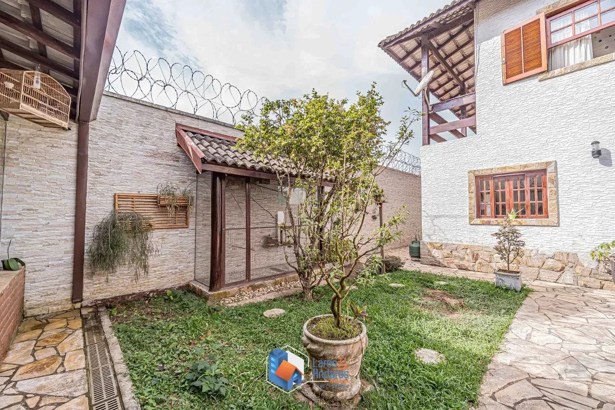 Casa, 3 quartos, 274 m² - Foto 3