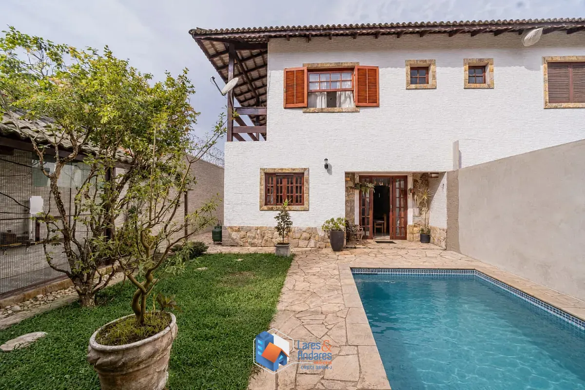 Casa, 3 quartos, 274 m² - Foto 20