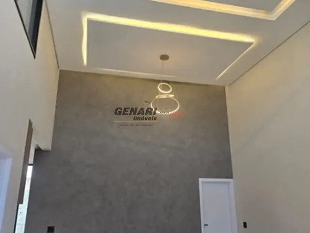 Casa com 300m² 3 quartos e 5 banheiros, à venda, no bairro Residencial Milano em Indaiatuba