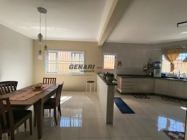 Casa com 257m² 3 quartos e 2 banheiros, à venda, no bairro Jardim Regina em Indaiatuba