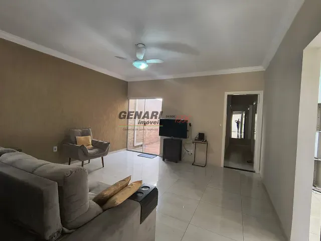 Casa com 257m² 3 quartos e 2 banheiros, à venda, no bairro Jardim Regina em Indaiatuba