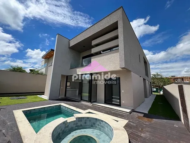 Casa com 469m² 4 quartos e 5 banheiros, à venda, no bairro Urbanova em São José dos Campos