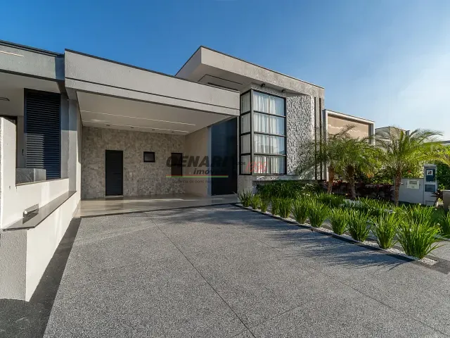 Casa com 300m² 3 quartos e 5 banheiros, à venda, no bairro Jardim Residencial Dona Lucilla em Indaiatuba